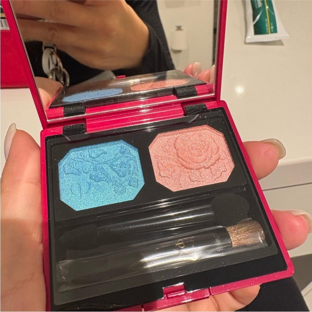 CLE DE PEAU 109 Sunrise and garden LIMITED EDITION eye shadow - Picture 1 of 4